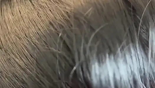 Büyük götlü Brezilyalı kız tüm dölleri yutuyor