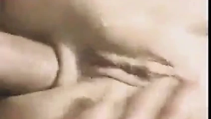 Sie bekommt ein Anal Orgasmus