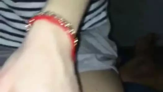 Euro yahudi güzellik tarafından porno izlerken darbe ve el işi