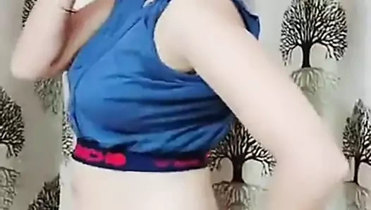 Sıcak kardeş sikme