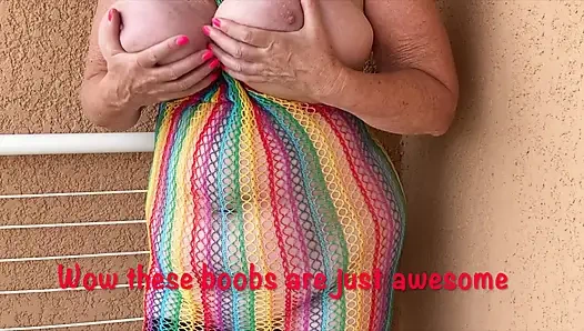 Mrs Mature Feet Posing on the balcony