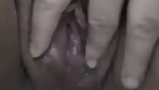 BBW ligure si masturba