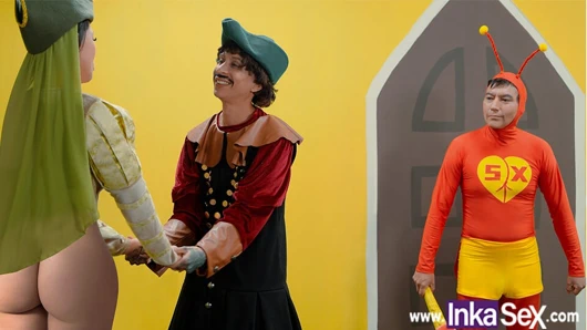 Lost Chapter - The Red Owl puts his squeaky Chipote into Pulieta by defeating the Cojinais