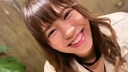 Bölüm 1 Runa'nın anime'de gördüğün gıcıklanan kızlar gibi seksi bir anime sesi var.021