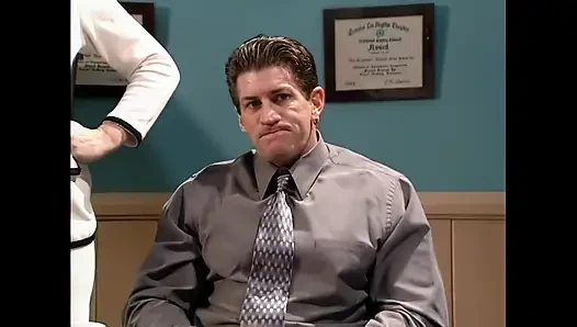 Randi Storm, müdürün büyük penisini tatlı küçük vajinasına alıyor