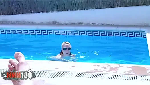 Starla-candy güzel Fransız sarışın Starla Candy Mike Angelo'nun yarağını emiyor