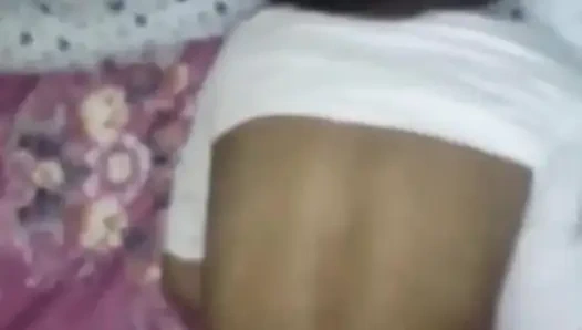 Beni eski sevgilisinden daha çok seviyor