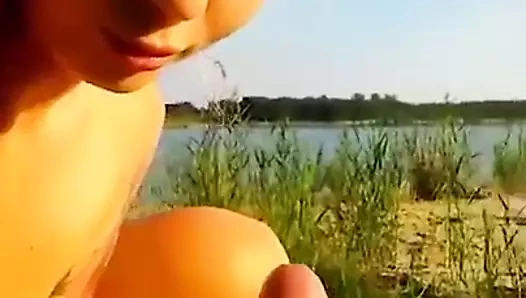 tatlı amatör sarışın veren bir açık oral seks