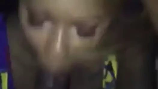 Kiracı sarışın örgü ile benim cum alır