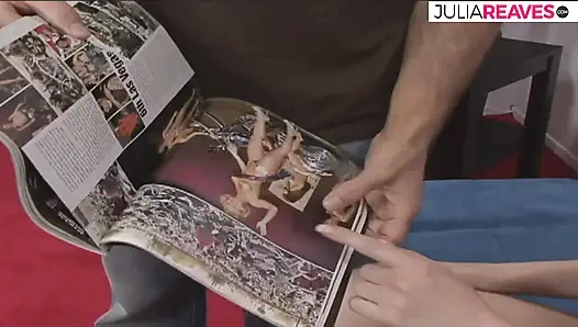 Ateşli kızıl saçlı büyük bir yarağı emiyor ve sonra ağzına boşaltıyor