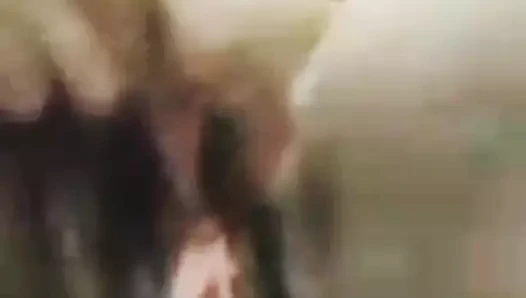 Sonunda boşalıyor, karşılıklı mastürbasyondan orgazm