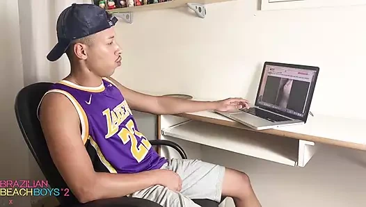 Brezilyalı plaj erkekleri #2 - sahne 5