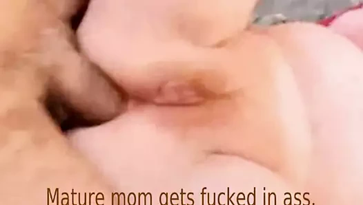 Olgun anne kıçını sert becerdin alır. gerçek seks sesleri.