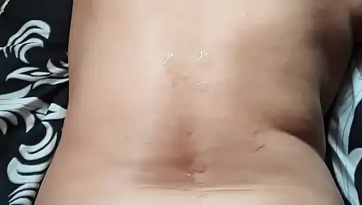 Yüz aşağı sikiliyor, latin amatör gerçek orta yaşlı seksi kadın