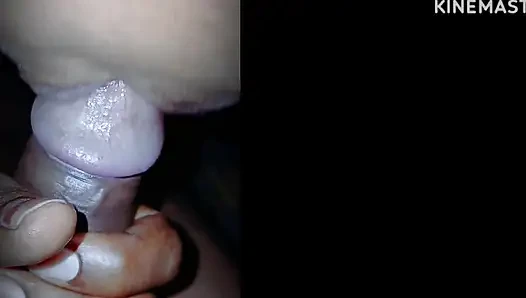 Sevimli tombul liseli kızlar garip bir durumda sıkışıyor
