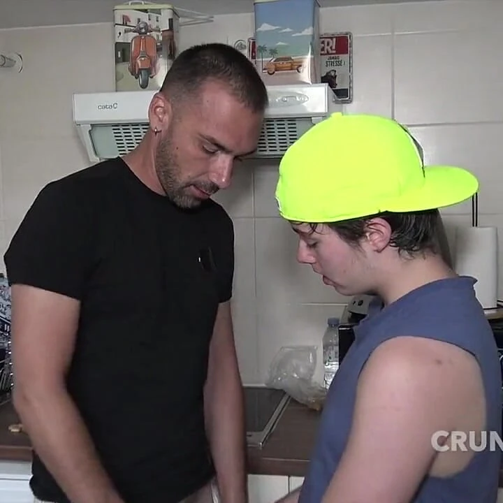 4657 Jimy Fckin ilk kez amcıklı bir trans oğlan