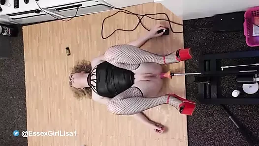 Lisa içinde wetlook anal beceriyor tarafından the kahrolası makine