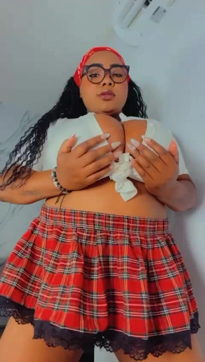 COLEGIOLA BÜYÜK MEMELER