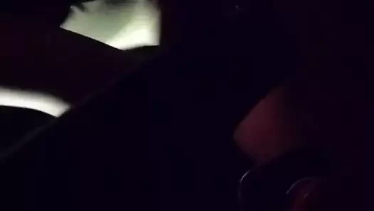 Arabada eğlence sakso