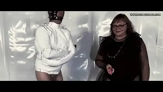 Dominatrix sahibe April - köle çıkmazı - psiko oda - staaioplus