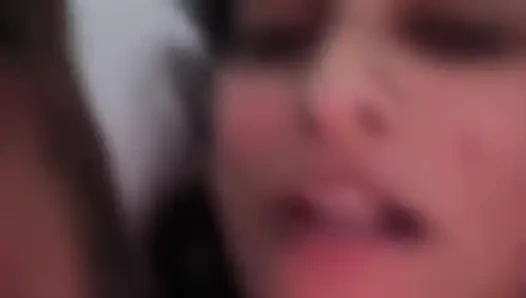 Biraz giyindim... Sadece kendim için... Ya da belki senin için de ne düşünüyorsun?