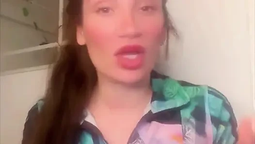 31 talimatı dilime ve göğüslerime boşalıyorum. milfangelqueen Arjantin
