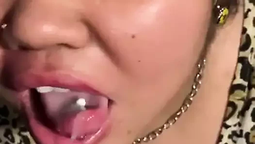 bbw oral seks derin boğaz,