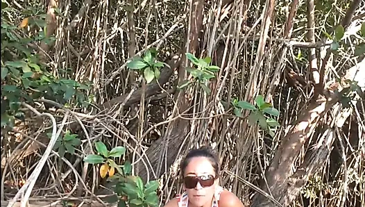 SEXY MATURE WIFE WITH A PRETTY PUSSY IS CAUGHT PEEING ON THE BEACH