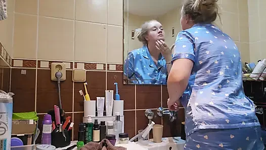 Evening Skincare Routine