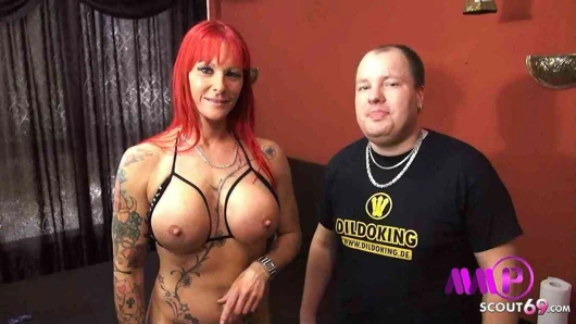 Alman redhead milf julia yalnızca içinde kaba bire bir üçlü