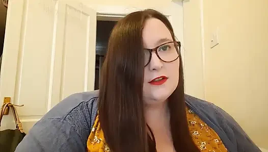 İri güzel kadın ssbbw fantezi yeme ve vücut büyümesi