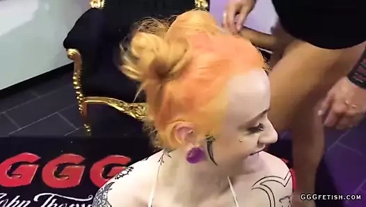 Redhead sürtük azura alii seviyor anal ile sikiş