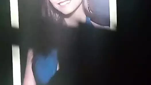 Victoria justice - boşalma anısına 01