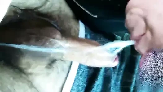 Gırtlağına kadar öğürterek ateşli