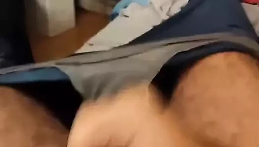 genç İspanyol ayı mastürbasyon