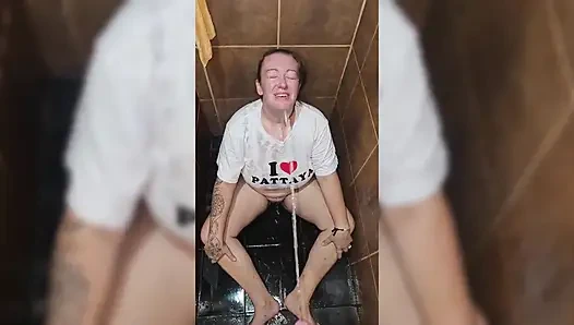 Jimbob ve Jade Banyo Su Sporları Oyunu