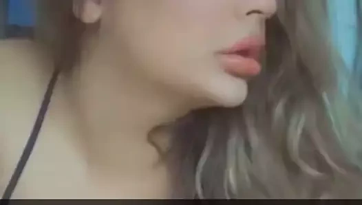 Seksi büyük götlü Pakistanlı sürtük