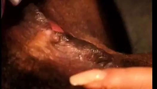 Sıcak yalama ve dildoing lezbiyen eylem at ırklararası parti