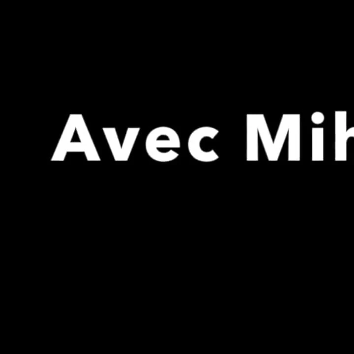 Hintli sürtük cadılar bayramı için korunmasız sikiliyor