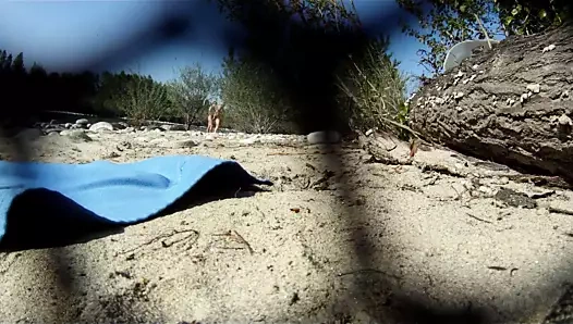 Plajda güneş&amp;eğlence