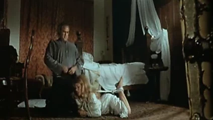 Marlon brando'nun oynadığı nighcomers 1971'den kaba seks