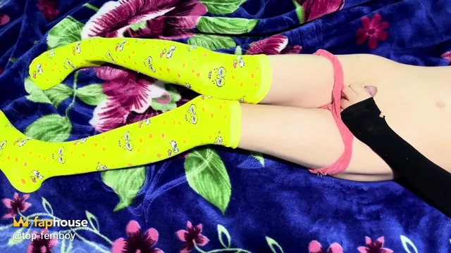 Pembe külot boşalması kadın egemenliği