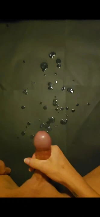 Harika bir elle muameleden patlayıcı bir ağır çekim bakış açısı boşalması