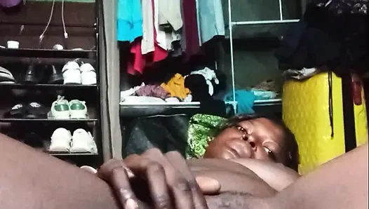 Seks için çok istekli