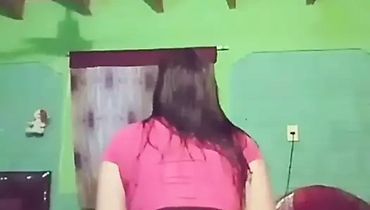 Bailando en el cuarto