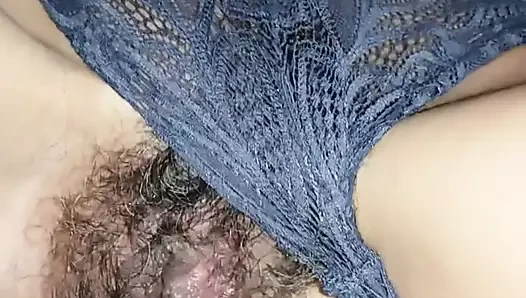 Amında parmaklar- doigts dans sa chatte