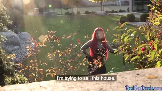 Kamu seks ile busty goth komşu