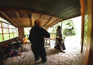 Evin yeni varisi ilk görüşmede komşuyu sikti