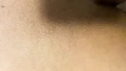 Sri Lankalı kız arkadaşımla ilk kez ağrılı anal deneme