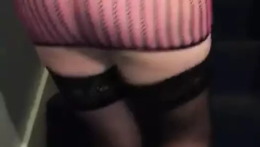 Putita de la escalera